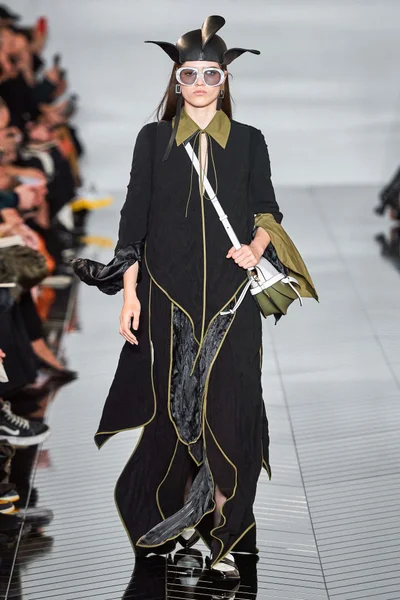 Look 31